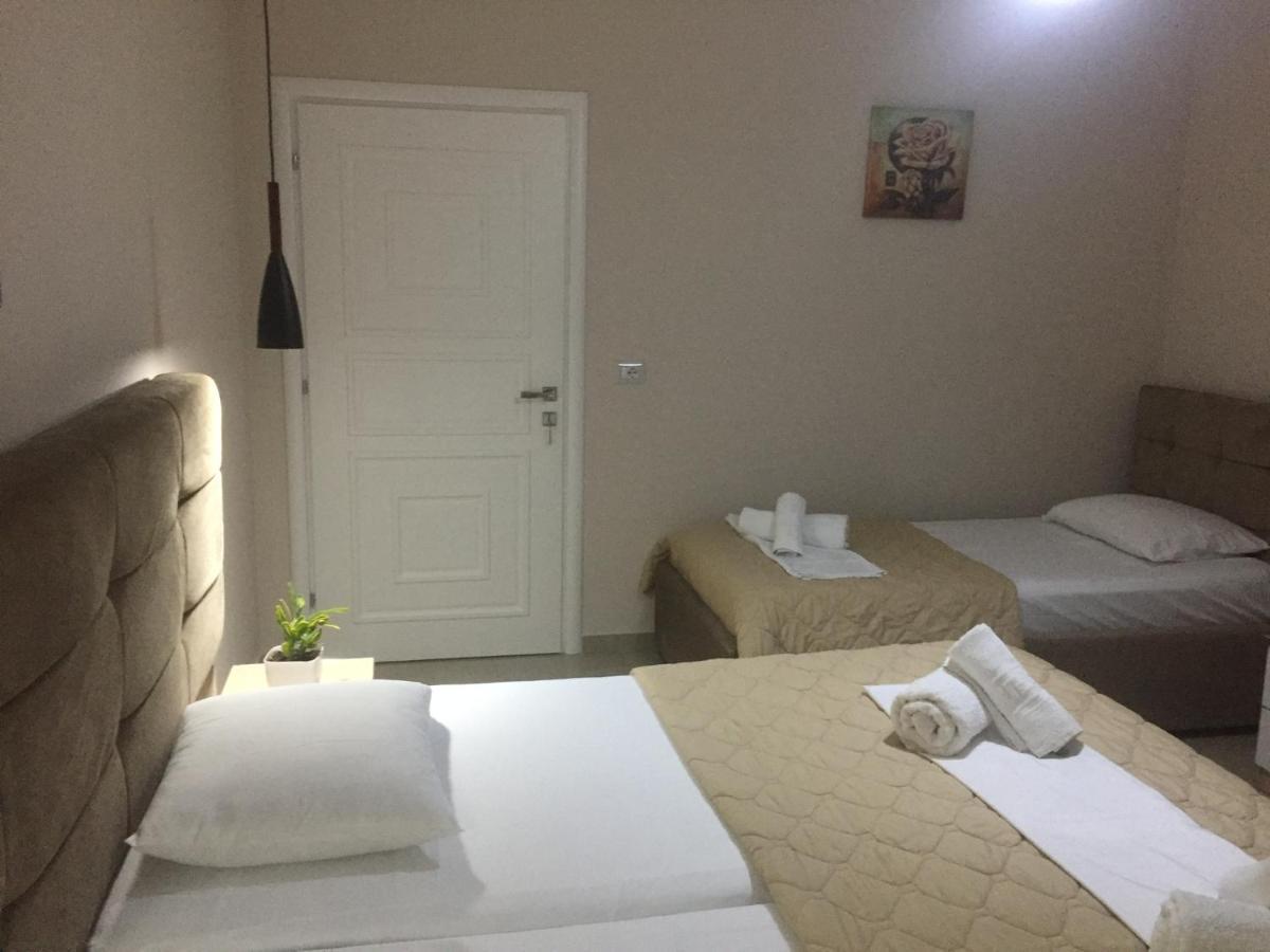 Guest'S Apartament Pogradec Exterior foto