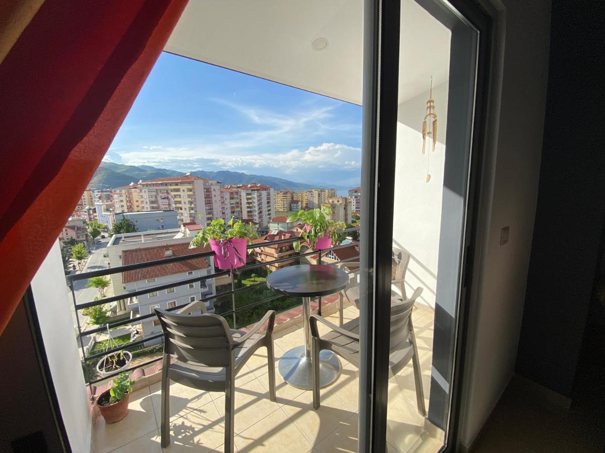 Guest'S Apartament Pogradec Exterior foto