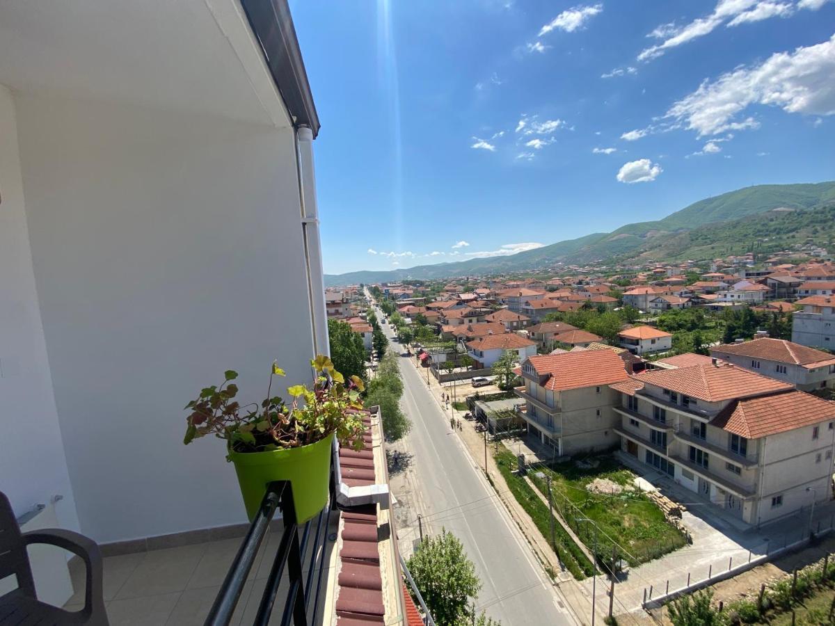 Guest'S Apartament Pogradec Exterior foto