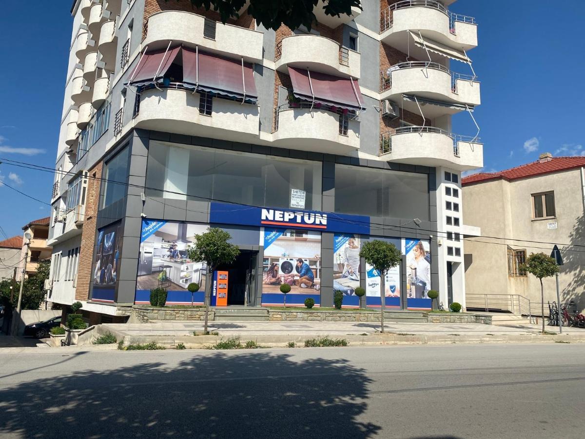 Guest'S Apartament Pogradec Exterior foto