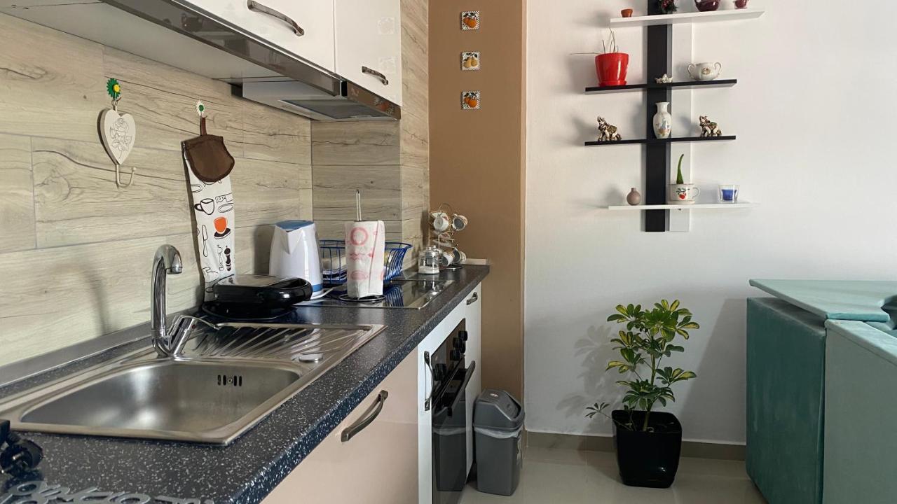 Guest'S Apartament Pogradec Exterior foto