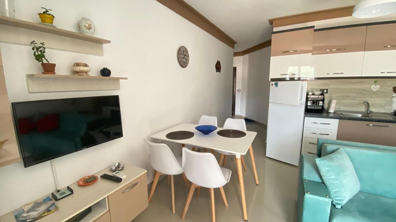 Guest'S Apartament Pogradec Exterior foto
