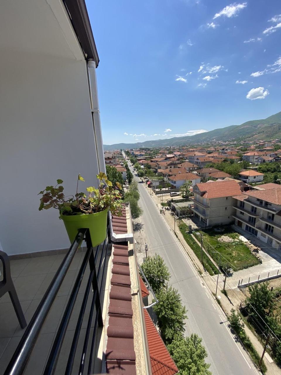 Guest'S Apartament Pogradec Exterior foto