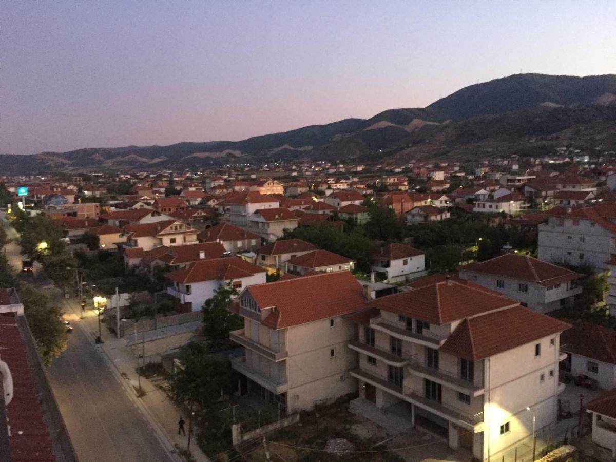 Guest'S Apartament Pogradec Exterior foto