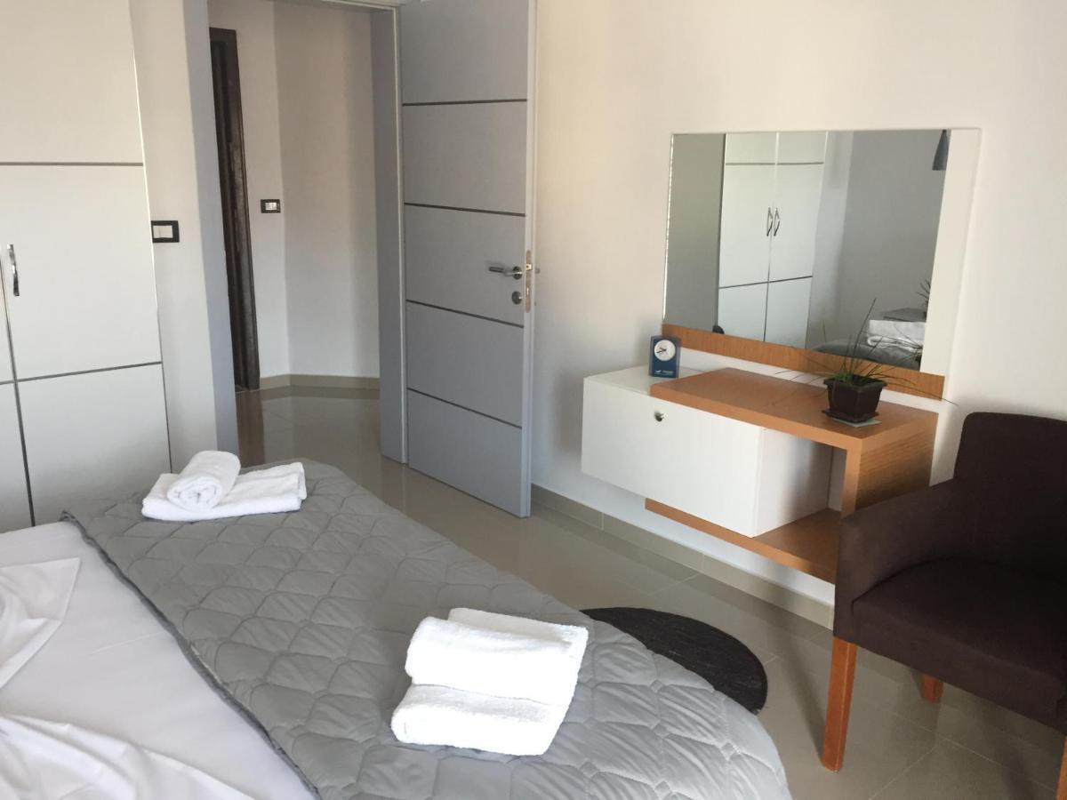 Guest'S Apartament Pogradec Exterior foto